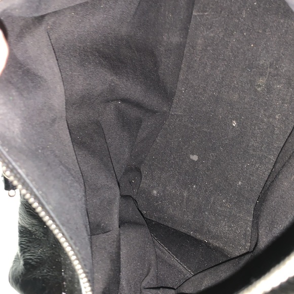 TODS BLACK PATENT LEATHER BOX SATCHEL - Picture 12 of 12